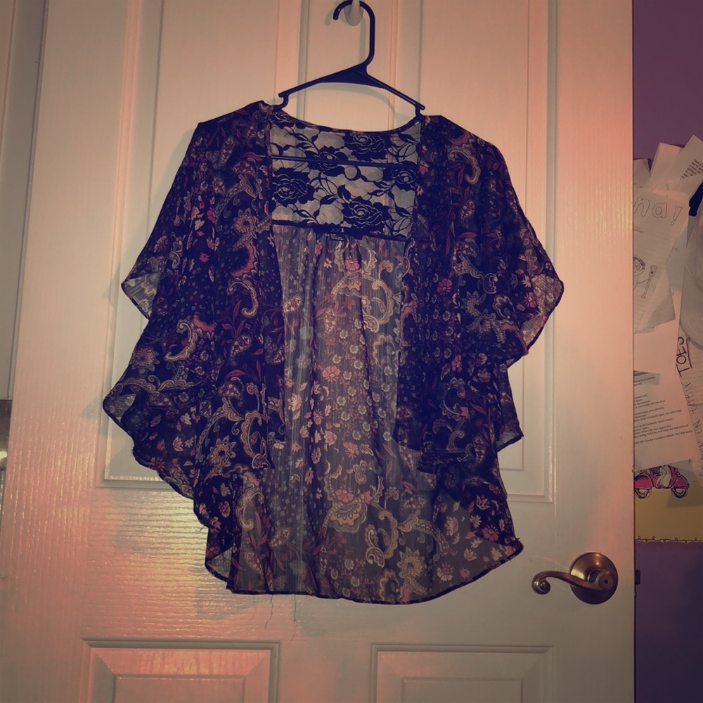 Floral kimono.